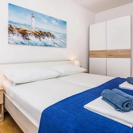 Poslon Apartamento *